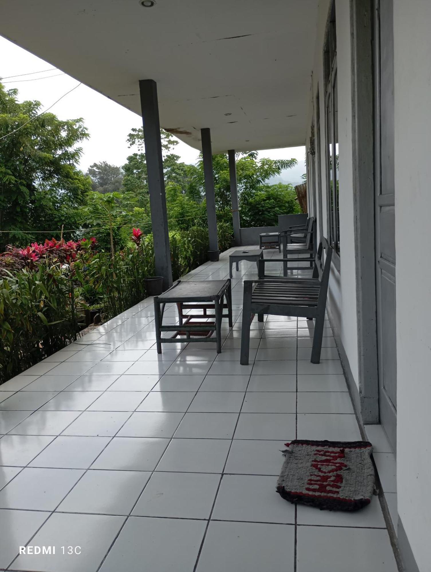 Hidayah Homestay Vulkan Vulkan Kelimutu Exterior foto