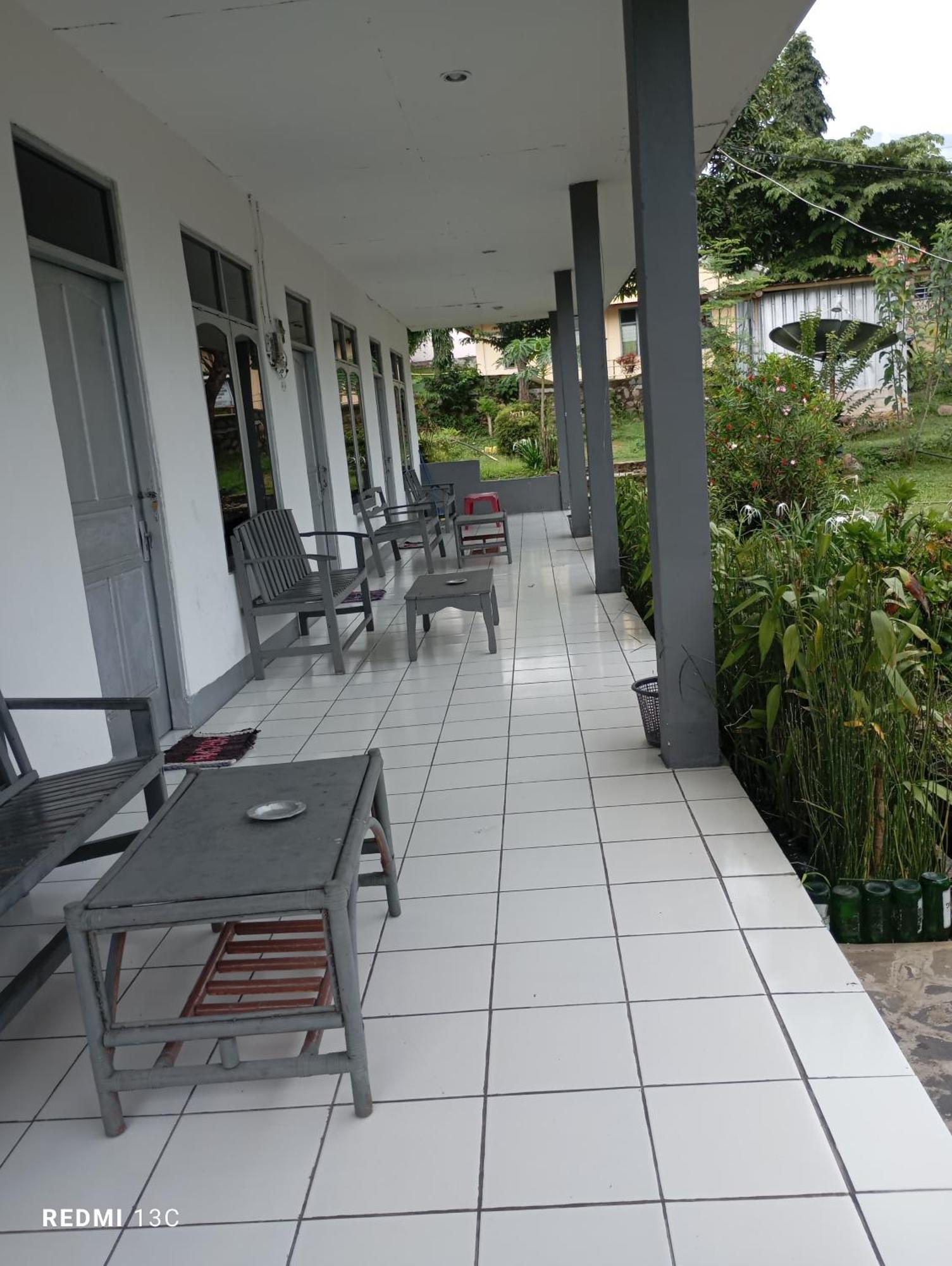 Hidayah Homestay Vulkan Vulkan Kelimutu Exterior foto